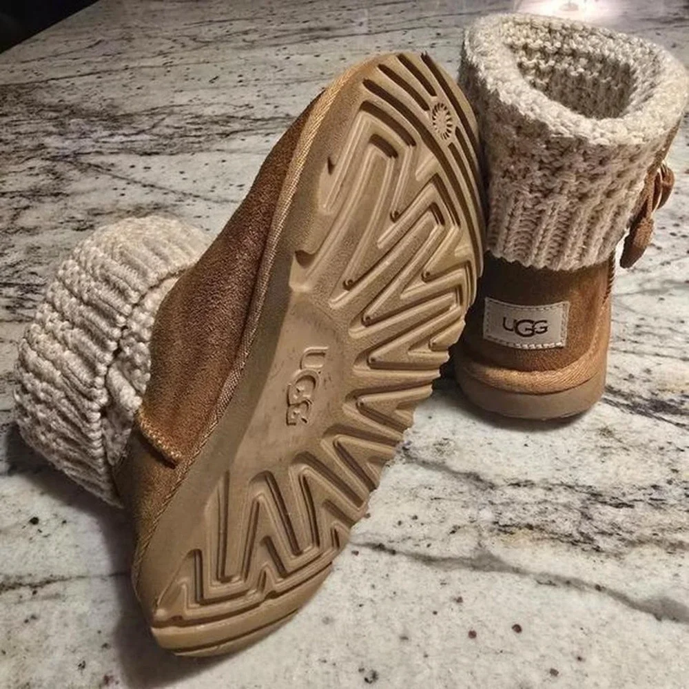 Boots classic solene mini ugg youth size 12‎ mini